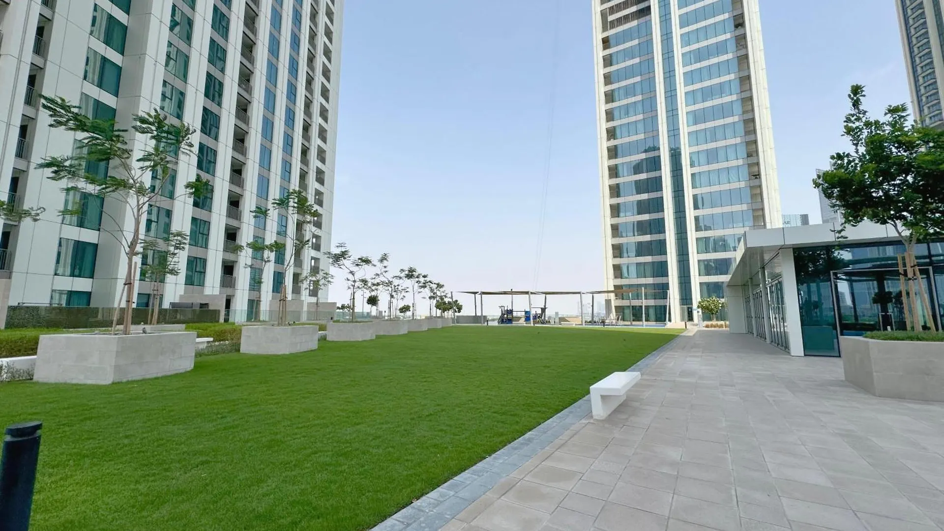 Dvr 4 Bedroom Apartment Available In Downtown View 2 Dubaj