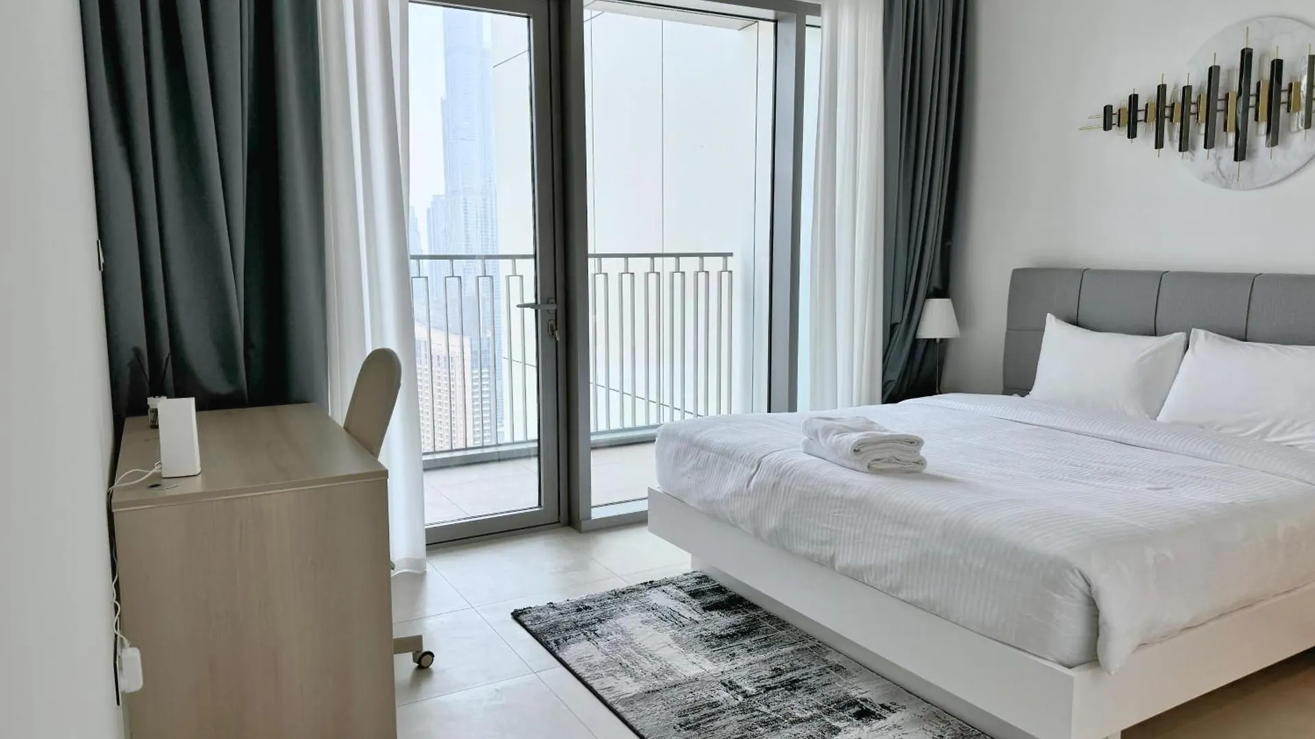 Dvr 4 Bedroom Apartment Available In Downtown View 2 Dubaj