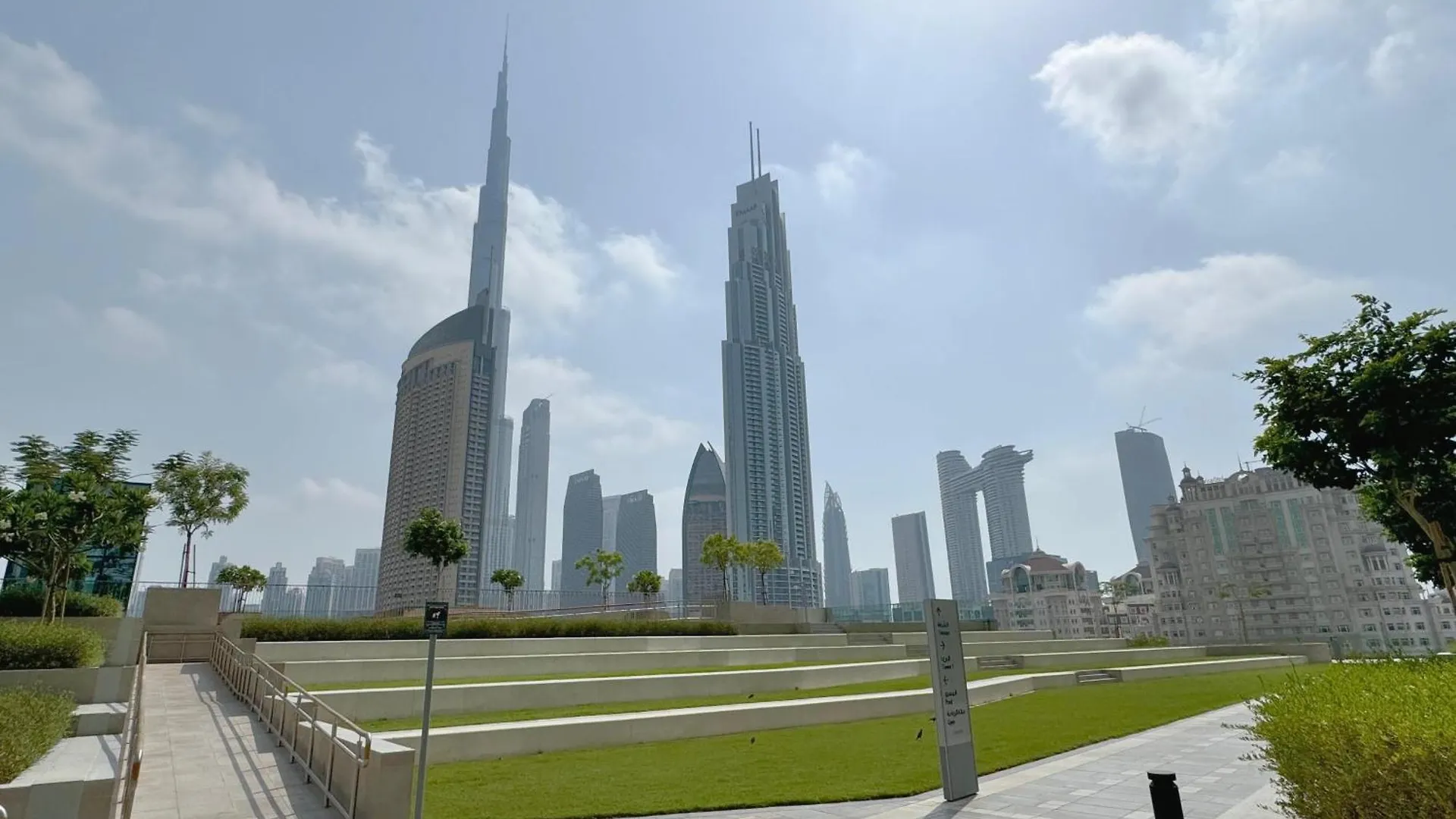 Dvr 4 Bedroom Apartment Available In Downtown View 2 Dubaj